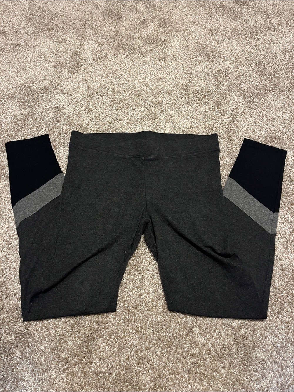 AERIE brand Black & Gray Colorblock Leggings NWOT